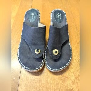 3/$14 G.H. Bass & Co Black Canvas Slip-On Sandals